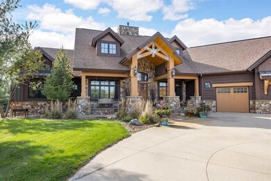 1720 Stillwater Pass, Cedar Rapids, IA 52403 - photo 2