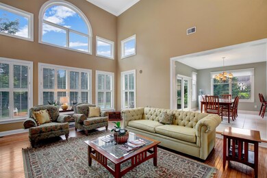 10-Family Room