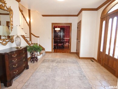 11709 N Strathmoore Ct, Dunlap, IL 61525 - photo 2