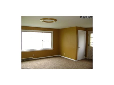 Living rm.