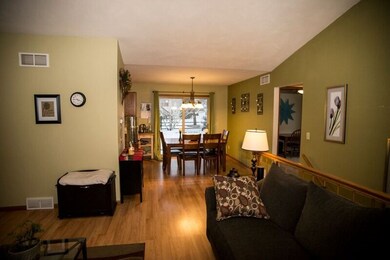 794 Leeward Ln, Oregon, WI 53575 - photo 5