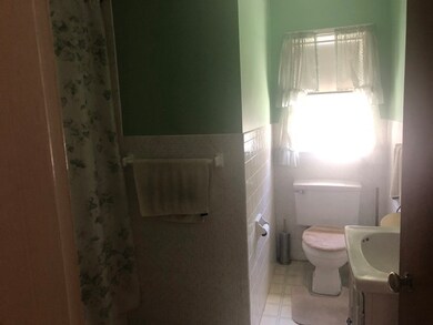 130 Randall St, Worcester, MA 01606 - photo 4