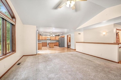 3467 Country View Dr, Delavan, WI 53115 - photo 3