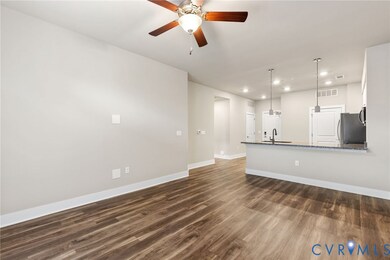 10520 Stony Bluff Dr unit 101, Ashland, VA 23005 - photo 4