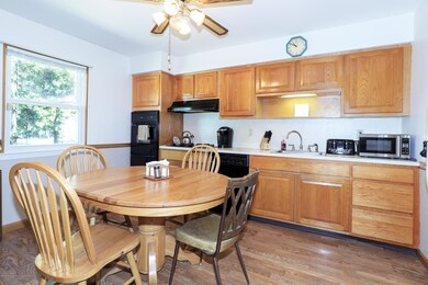 11 Tanglewood Rd, Middletown, NJ 07748 - photo 6