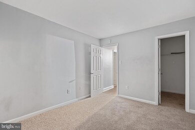 87 Ashlar Hill Ct, Parkville, MD 21234 - photo 7