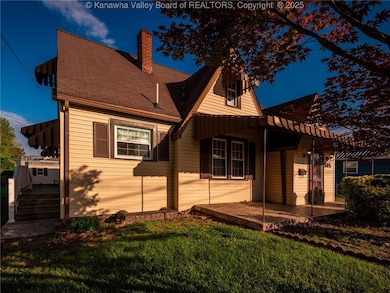 505 25th St, Dunbar, WV 25064 - photo 3