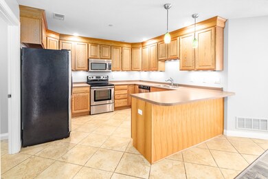 207 N Dixie Way, South Bend, IN 46637 - photo 4