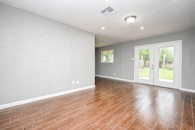 1702 Winter Bay Ln, Houston, TX 77088 - photo 6