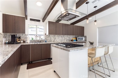 19516 Blythe St, Reseda, CA 91335 - photo 4