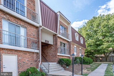 141 N Emory Dr unit 9, Sterling, VA 20164 - photo 2