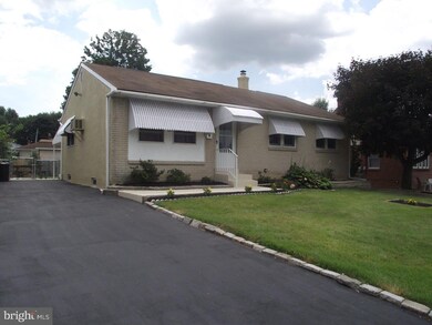 1210 Vauclain Ave, Woodlyn, PA 19094 - photo 2