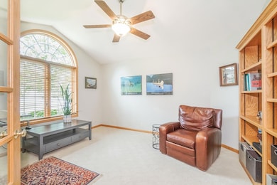 906 S Ridge Dr, Cedar Falls, IA 50613 - photo 6