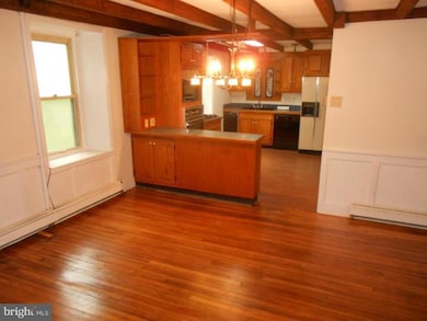 1763 W Main St unit 1B, Norristown, PA 19403 - photo 3