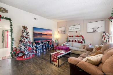 1302 Valencia Loop, Chula Vista, CA 91910 - photo 4