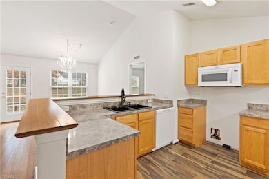 1051 Bexley Ct, High Point, NC 27262 - photo 7