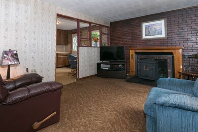 135 Hingham St, Rockland, MA 02370 - photo 7