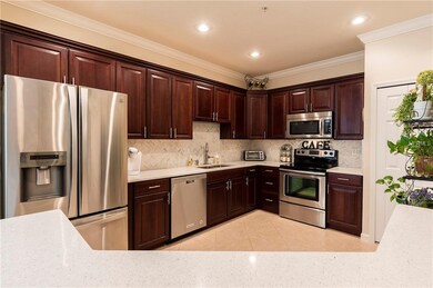 15x11 kitchen with quartz counter tops, stainless 