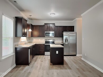 4_pc_2ikAKWIAIQ_nga3MWoFV8_other_room_MF