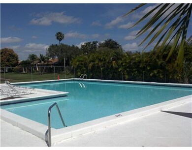 Swimming Pool/Hot Tub/Sauna