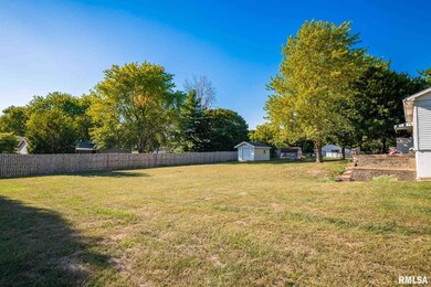 15807 N Regency Park Place, Chillicothe, IL 61523 - photo 4