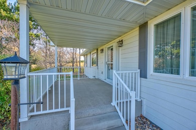 1019 100th Ave, Roberts, WI 54023 - photo 4