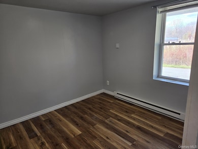 41 Sunny Acres Rd unit 3, Wallkill, NY 12589 - photo 2