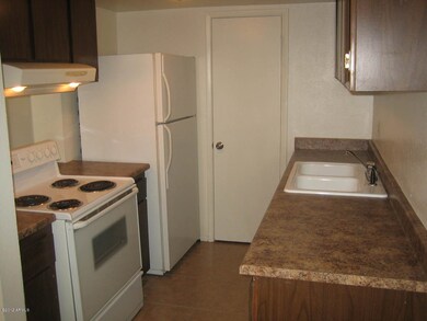 NEW KITCHEN COUNTERS