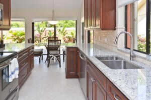 158 Seashore Dr, Jupiter, FL 33477 - photo 7