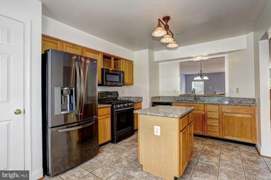 6252 Deep Earth Ln, Columbia, MD 21045 - photo 5