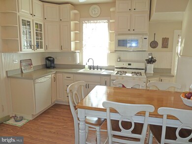 114 Cedar Ave, Willow Grove, PA 19090 - photo 6