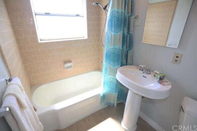 5121 Ashworth St, Lakewood, CA 90712 - photo 7