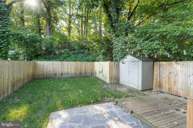 5865 Blaine Dr, Alexandria, VA 22303 - photo 3