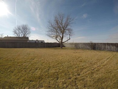 3911 W Redwood Dr, North Platte, NE 69101 - photo 7