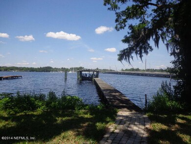 1543 Dock