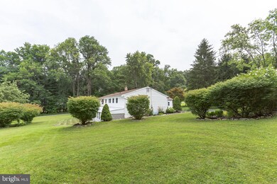 195 Campbell Cir, Downingtown, PA 19335 - photo 6