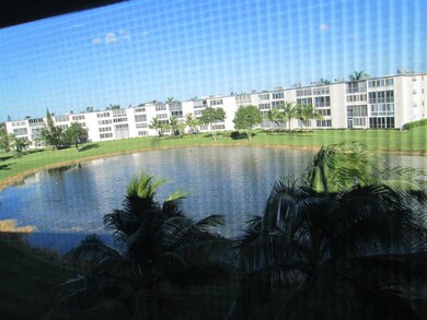 4096 Yarmouth E, Boca Raton, FL 33434 - photo 2