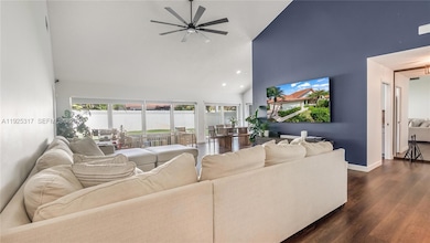 2865 Gettysburg Ln, West Palm Beach, FL 33409 - photo 6