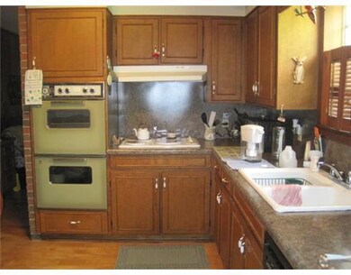 205 Holly Moore Dr, Pineville, LA 71360 - photo 5