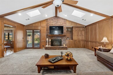 2604 SE Vicksburg St, Bartlesville, OK 74006 - photo 3