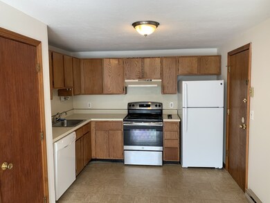 433 Furnace Brook Pkwy unit 16, Quincy, MA 02170 - photo 3