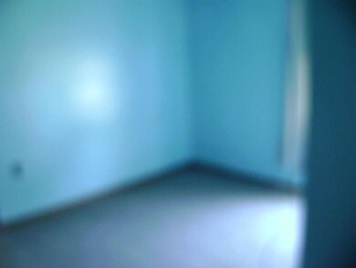 611 Oak St, Bicknell, IN 47512 - photo 4