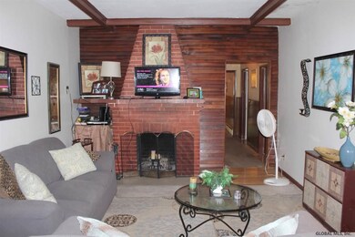 21 Barclay St, Albany, NY 12209 - photo 4