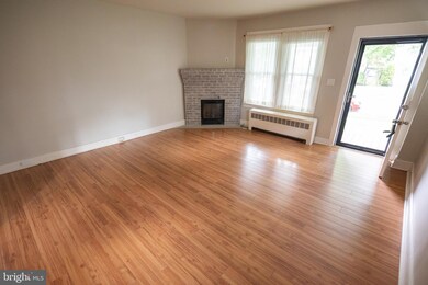 1212 Stirling St, Coatesville, PA 19320 - photo 7