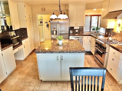 5275 E Mezzanine Way, Long Beach, CA 90808 - photo 2