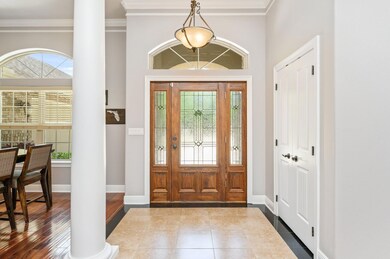 8-web-or-mls-2820 Pear Orchard Blvd-02
