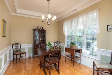 6423 Ridgeview Commons Dr, Charlotte, NC 28269 - photo 3