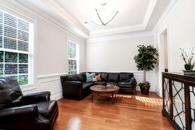 1789 Tennyson Row _ (16)