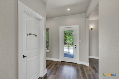 1216 Canyon Lake Dr, Canyon Lake, TX 78133 - photo 5