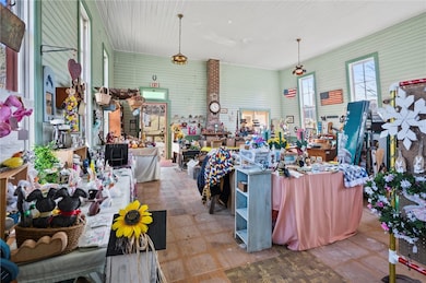 1677 Shady Plain Rd, Apollo, PA 15613 - photo 5